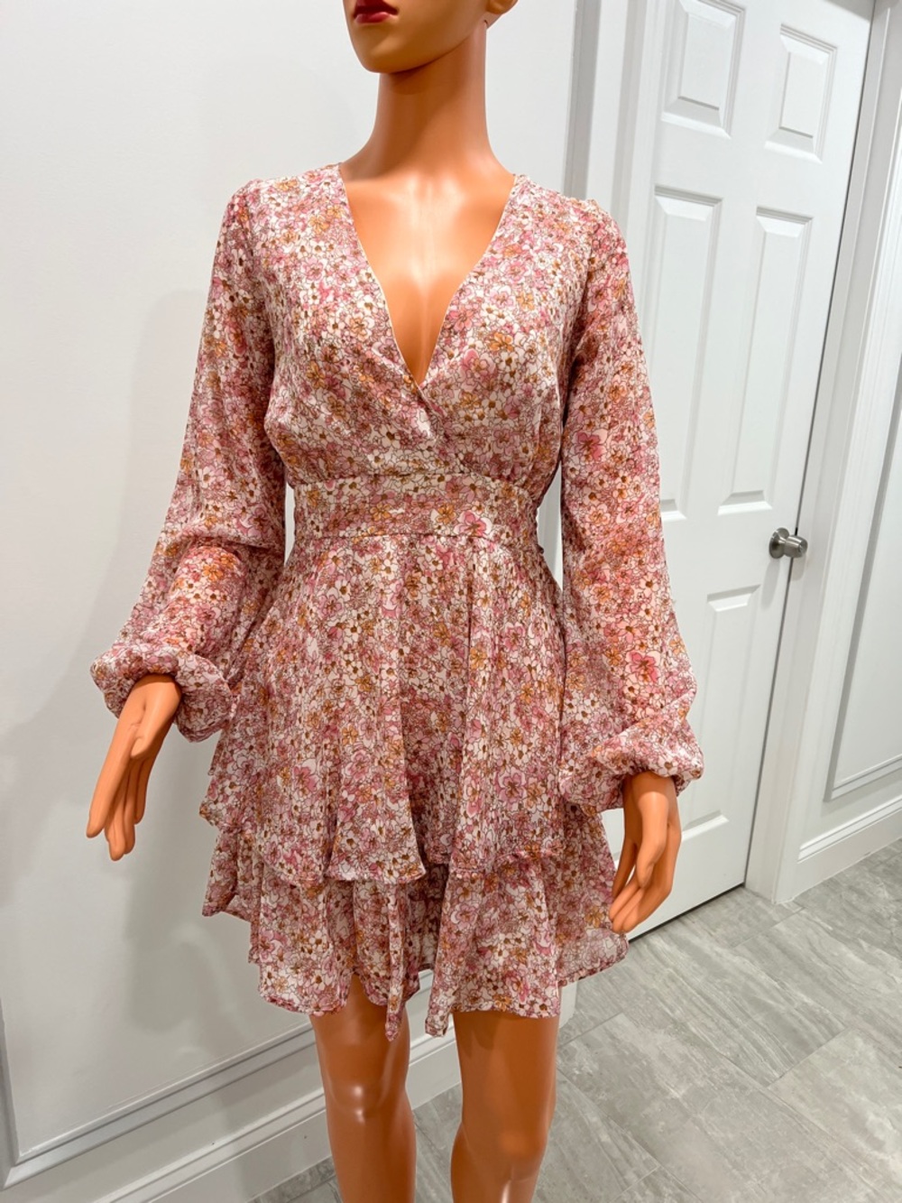 Floral Pink V-Neck Tiered Long Sleeve Mini Dress
